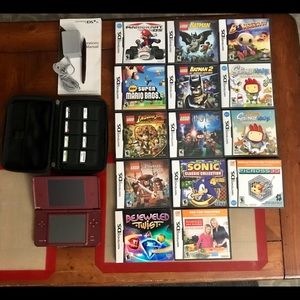 SOLD Nintendo DSi XL Burgundy